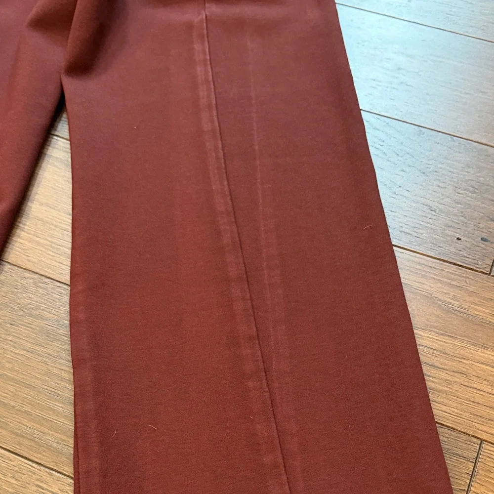 Banana Republic Pull On Burgundy Pants Size Medium C4-114